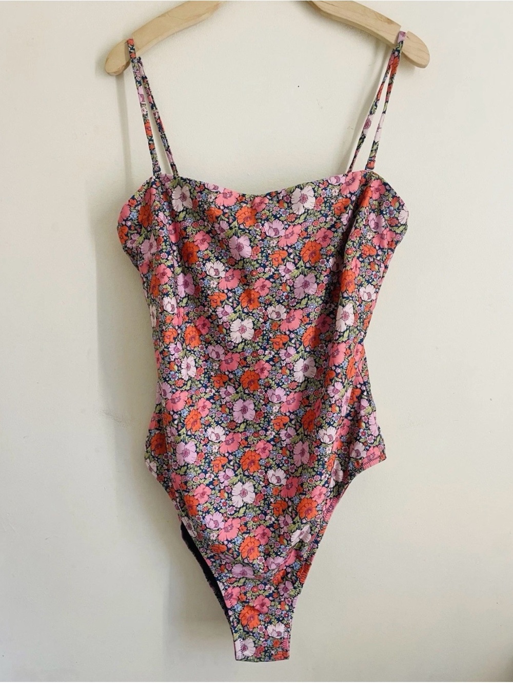 New J.CREW Women’s Floral One-Piece Swimsuit Spaghetti Adjustable Strap size 8